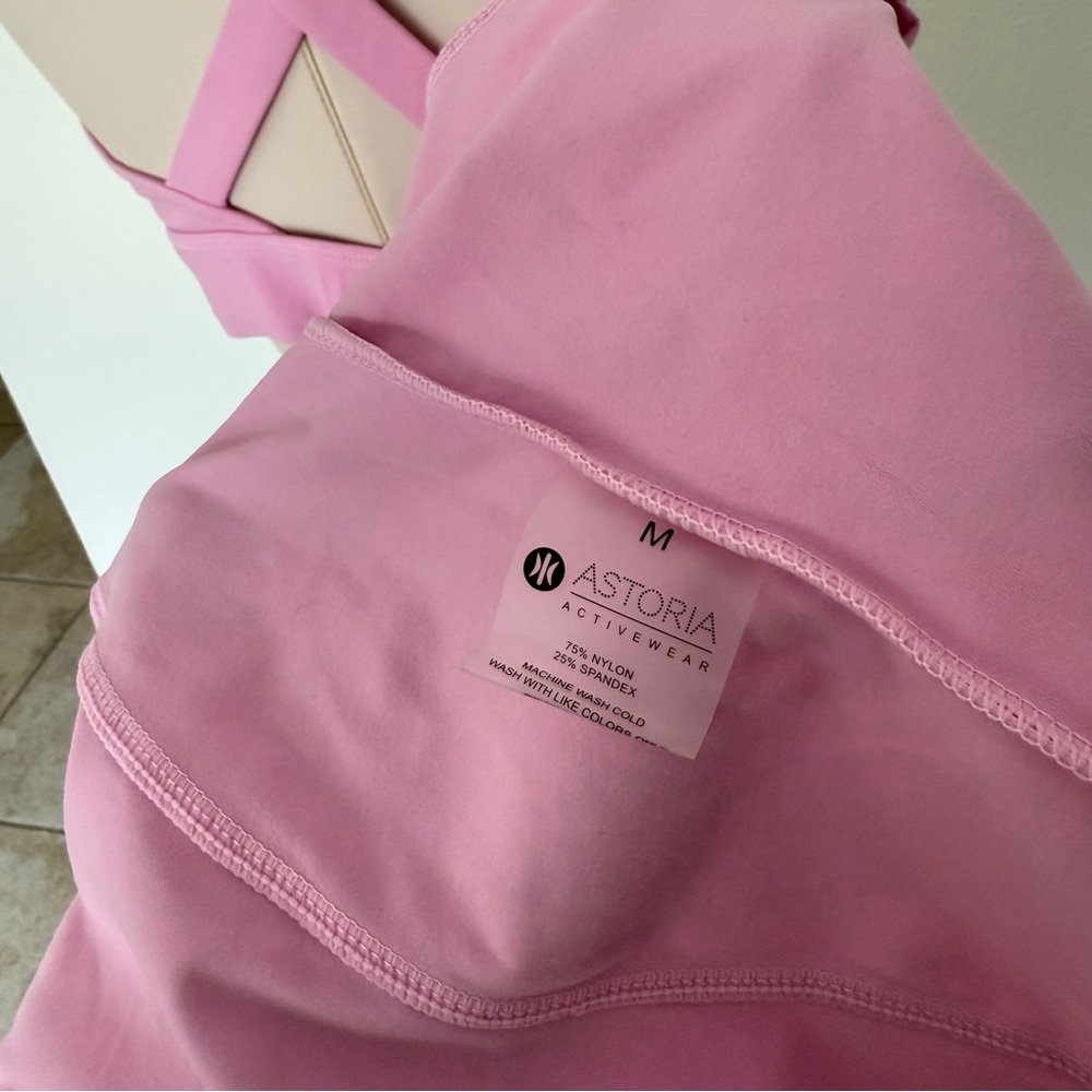 Astoria ~ LUXE BALANCE Zip Up Jacket - Candy Pink (M) - Picture 14 of 16